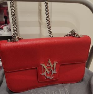 Alexander McQueen Crossbody and Shoulder leather chain Bag